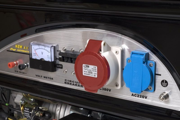 Бензиновый генератор Lifan 6 GF2-3 (LF7000-3) для газового котла фото